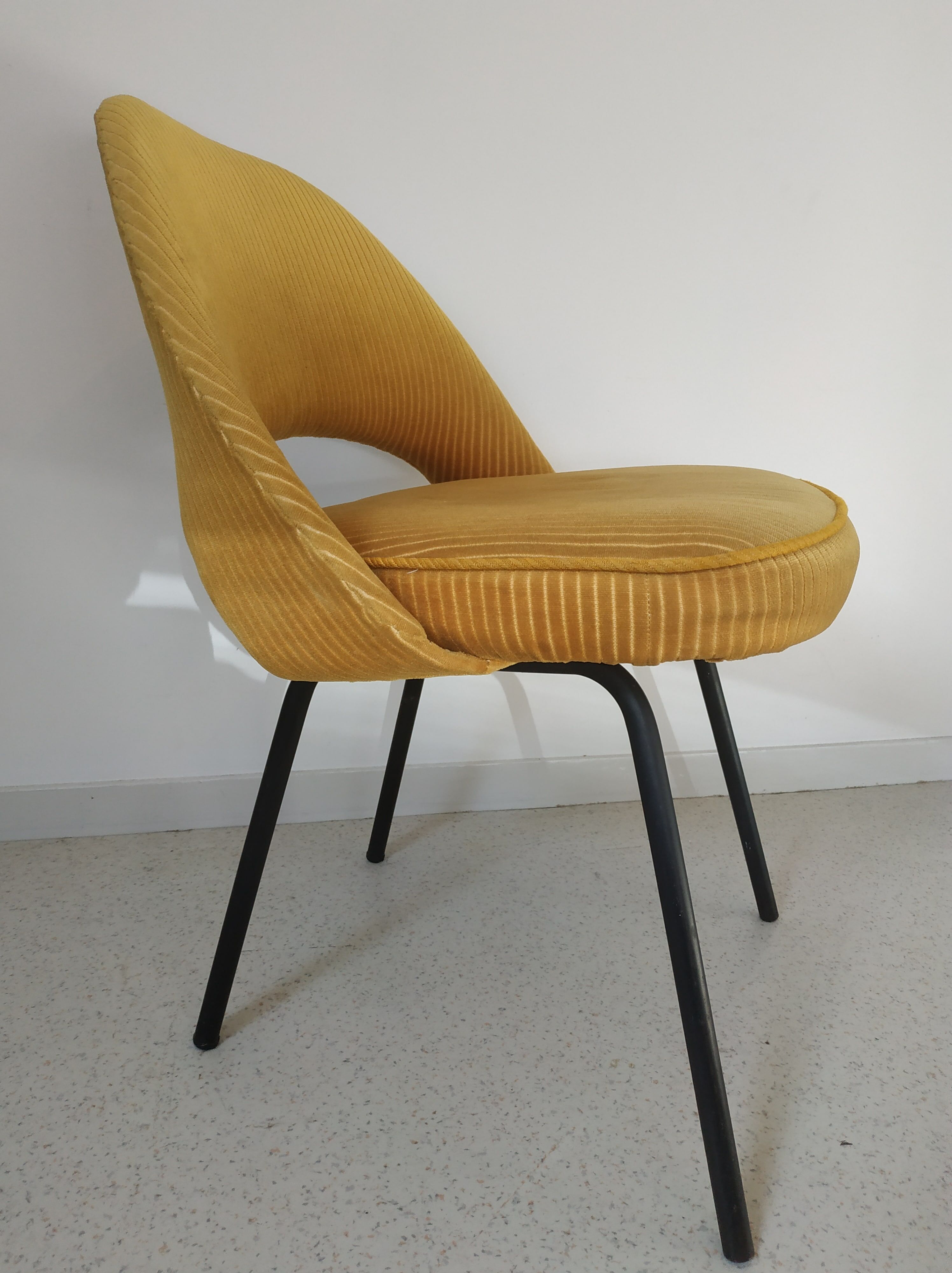 Chair by Eero Saarinen Knoll edition 1950