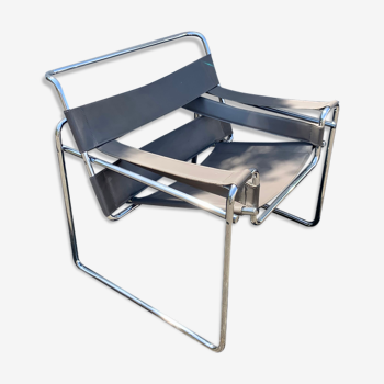 Fauteuil Wassily B3 par Marcel Breuer