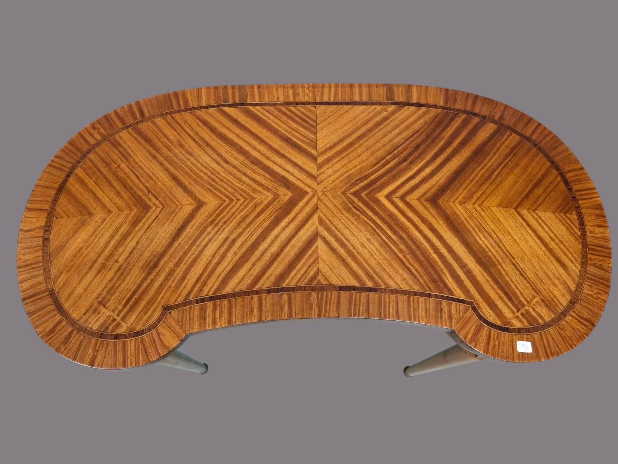 Louis XVI style kidney table – decorative veneered top