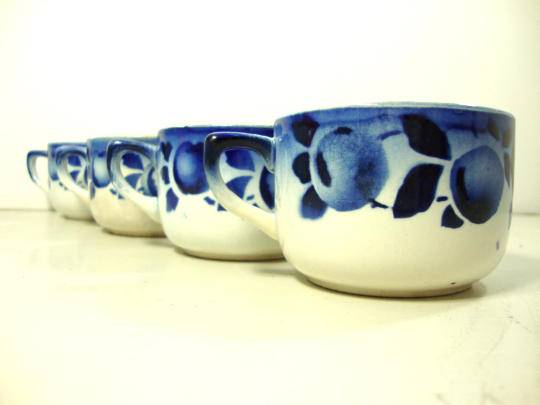 Set of 4 small old cups by St Amand.