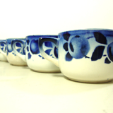 Set of 4 small old cups by St Amand.