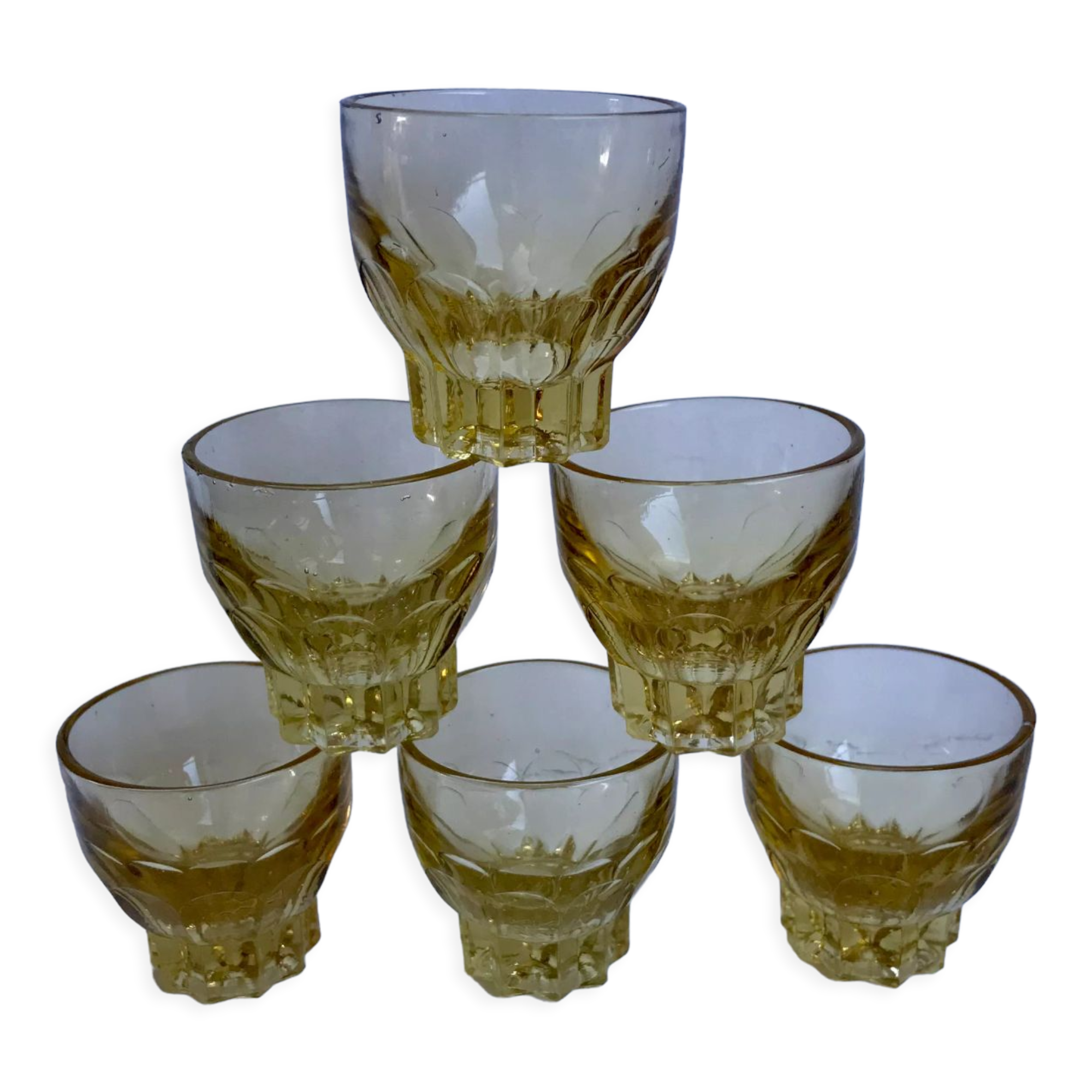 Set of 6 yellow glass shot glasses in 70s