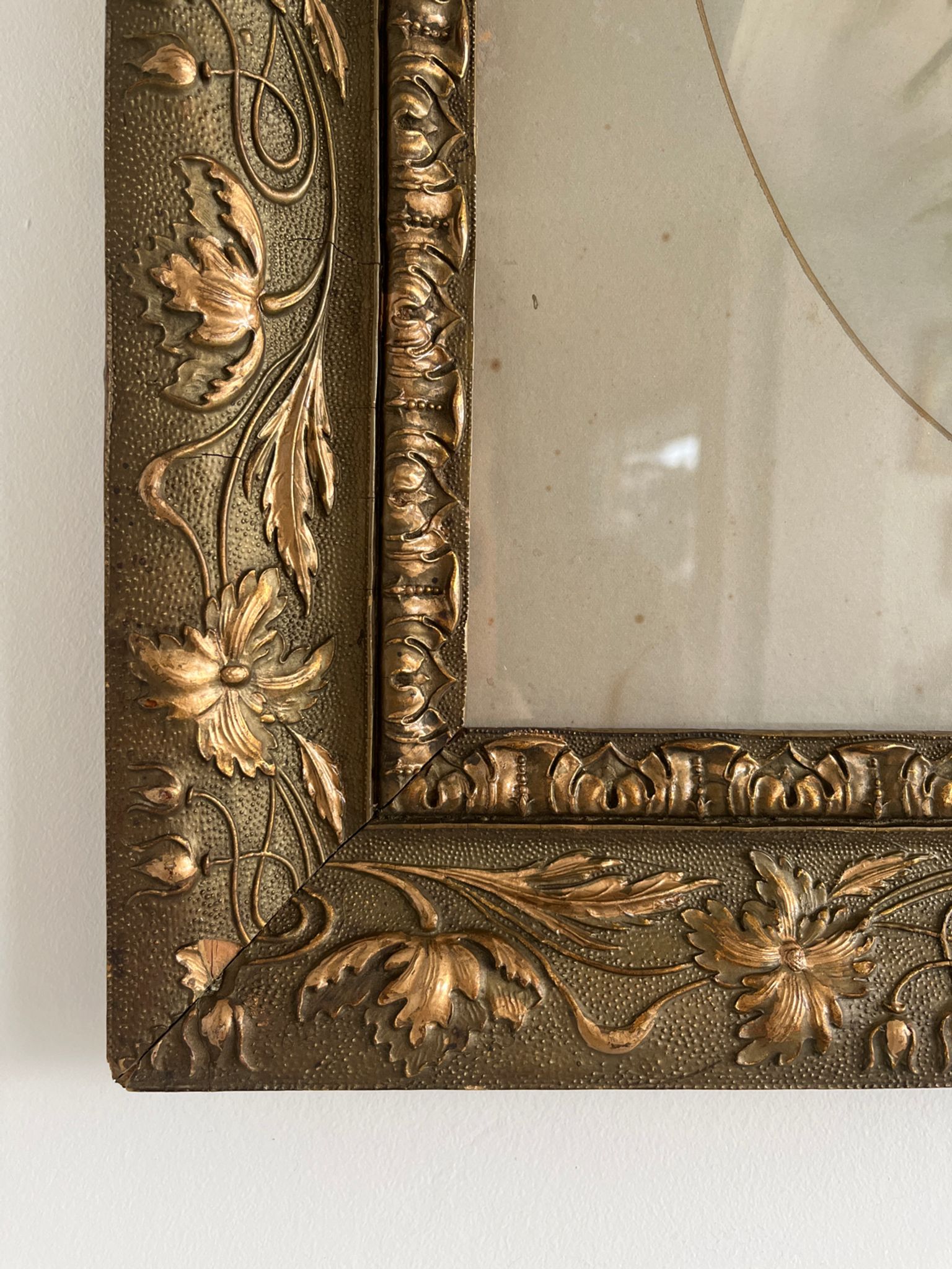 Portrait young woman photo 1926 in 1900 art nouveau frame