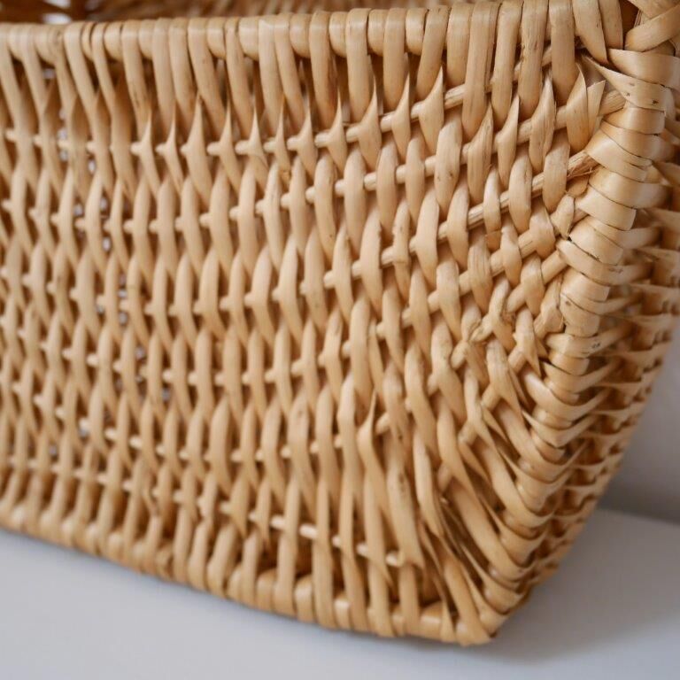 Wall basket (to hang or install)