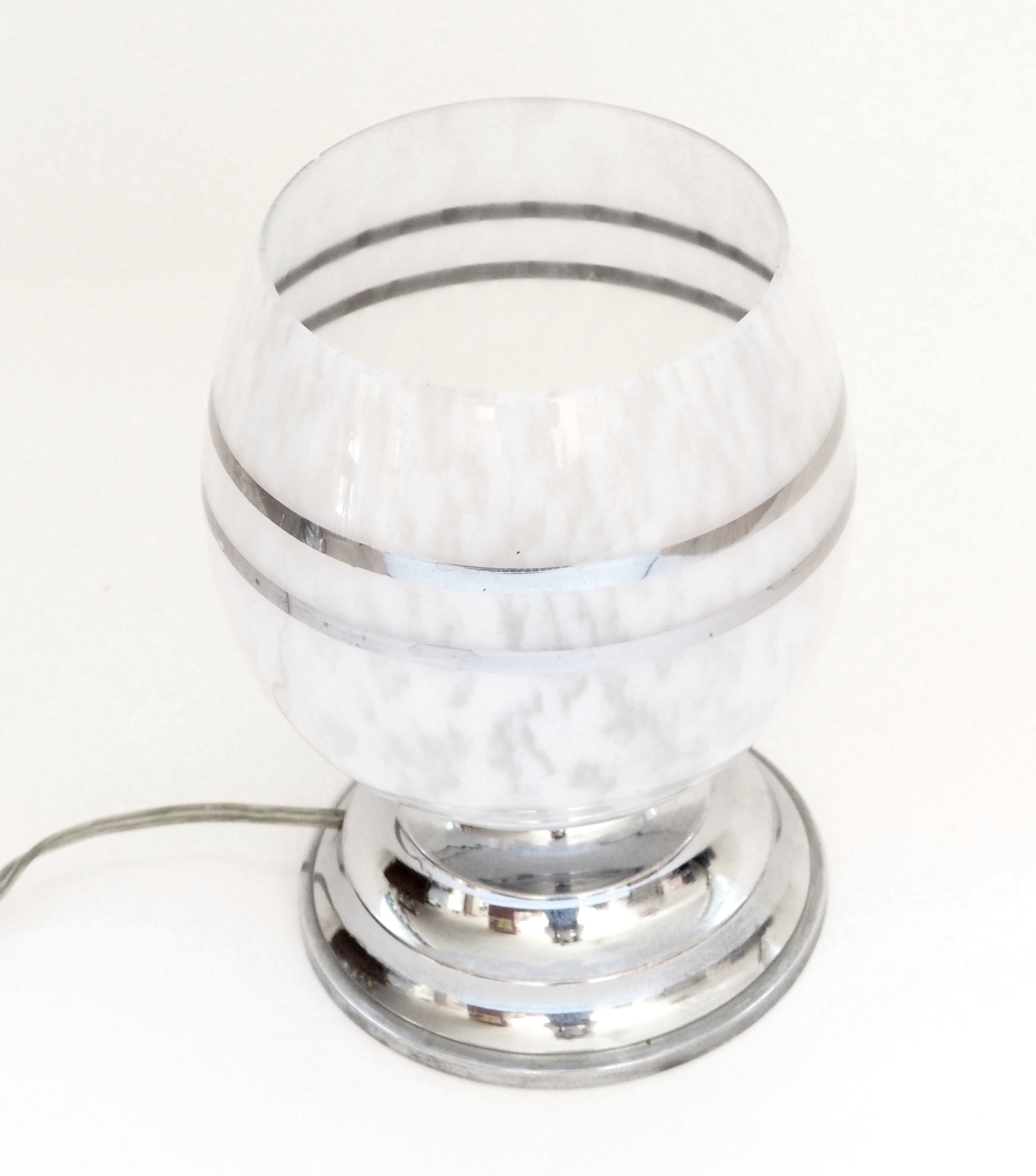 Art deco lamp Clichy glassware silver threads