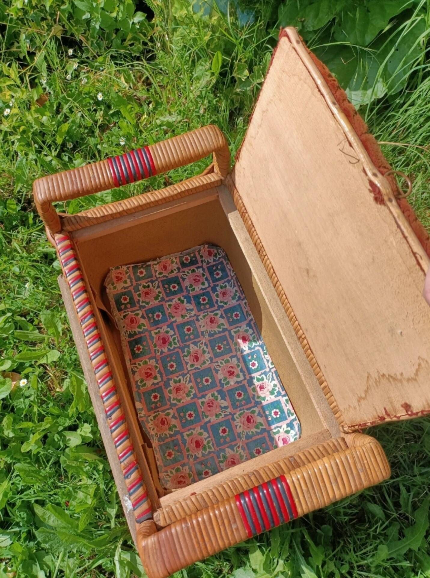 Retro stool chest