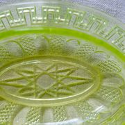 Fruit cup in yellow wealine moulded crystal 19th / 20th century