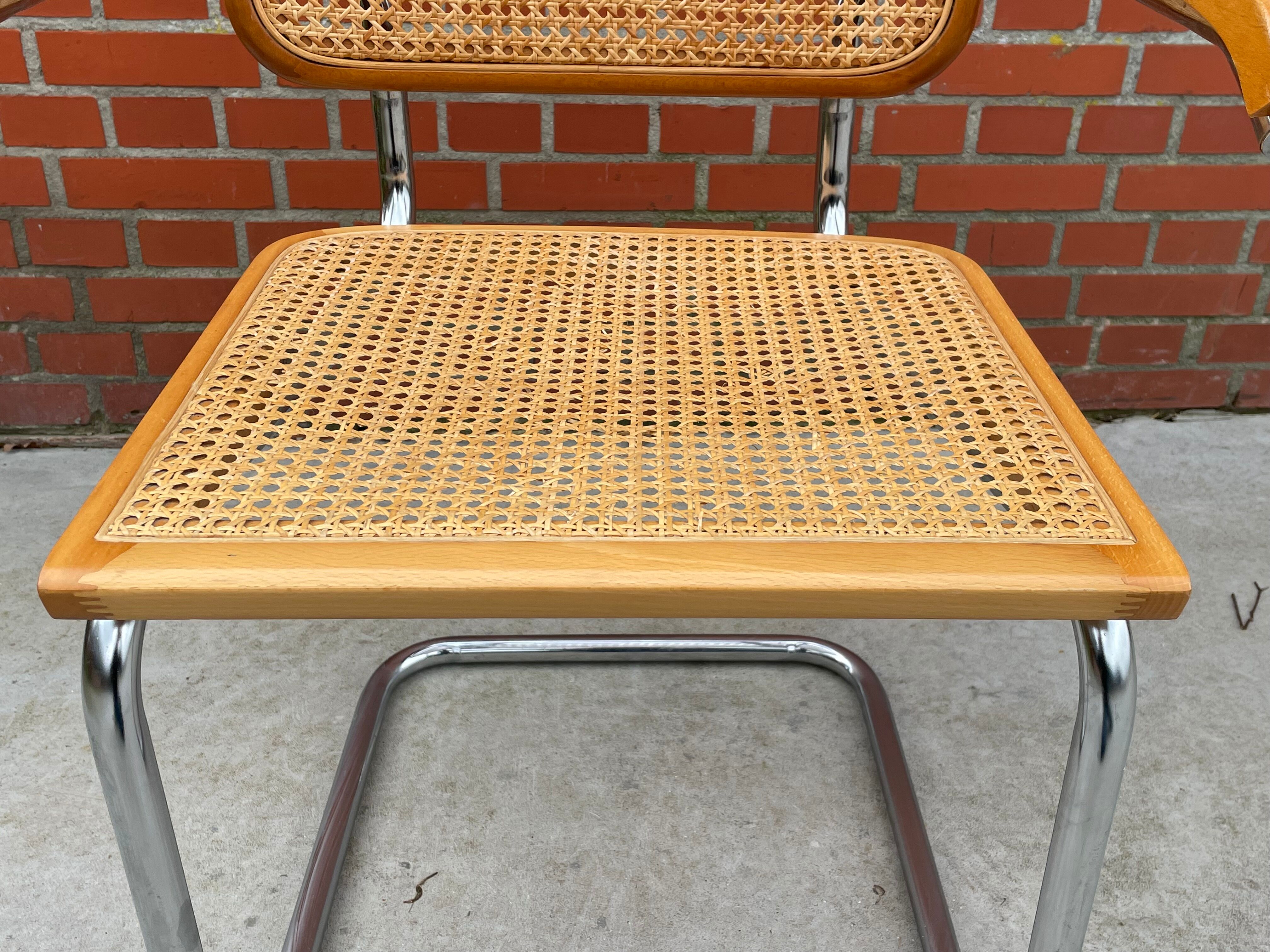 Chair Cesca model with armrests B64 in chrome