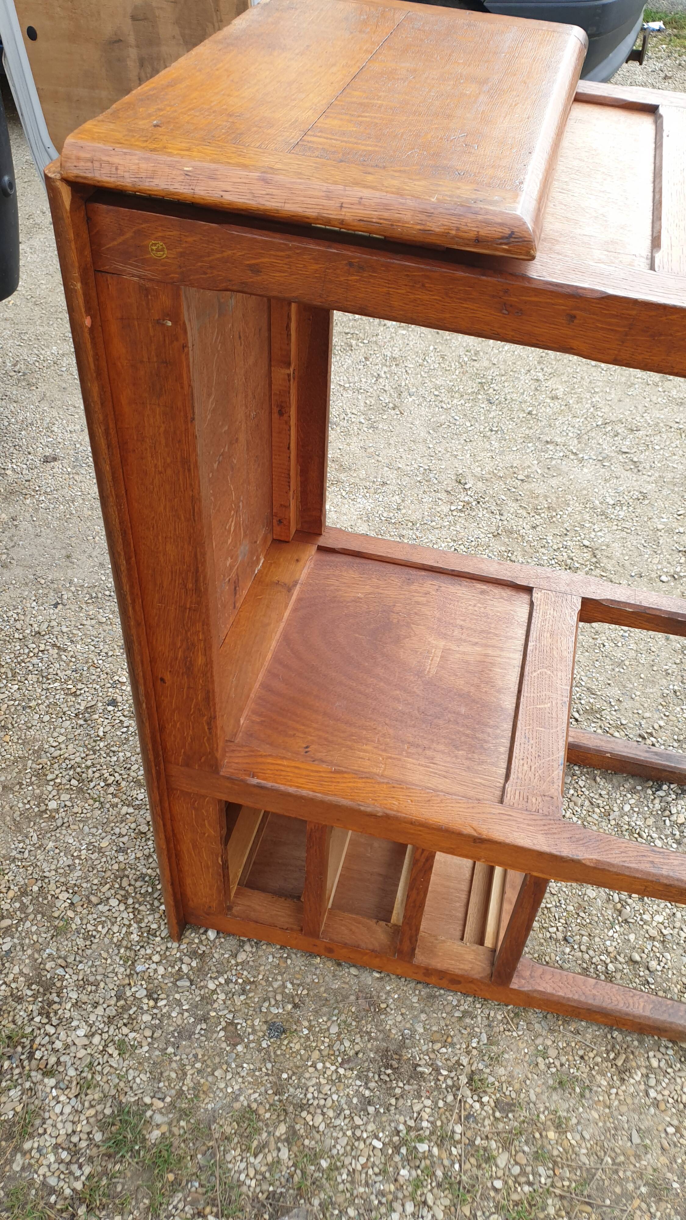 Administrative Office 50's