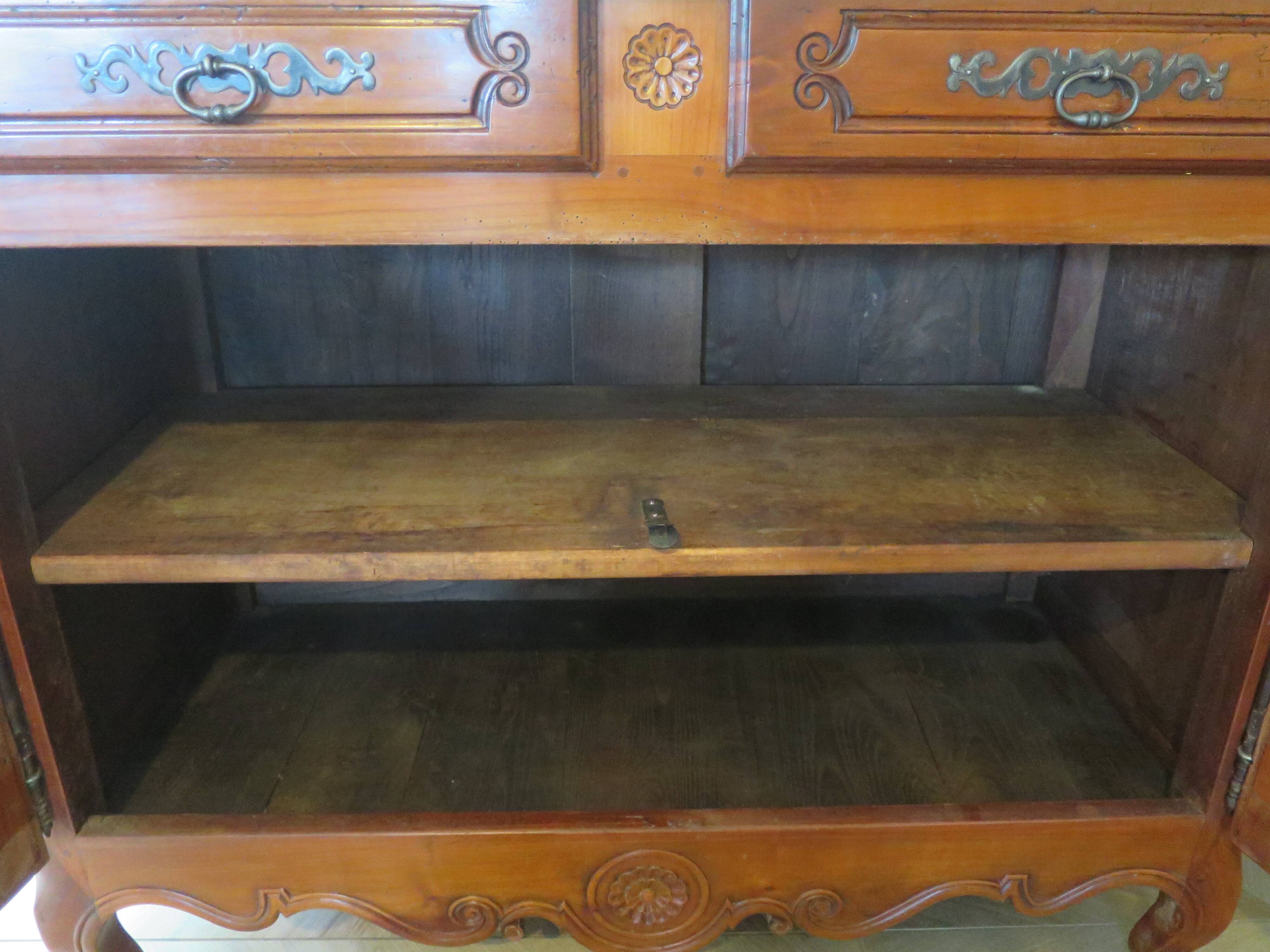 Rustic buffet Louis XV-Regency-jointed-massive wood-snail feet