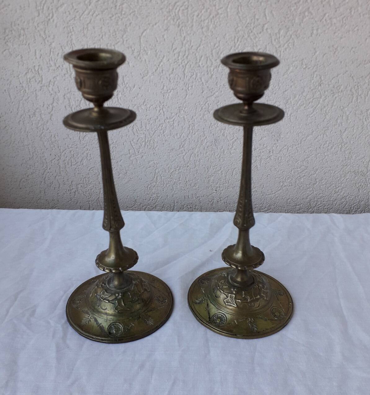 Pair of candlesticks