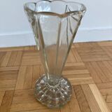 Vase en verre forme diabolo