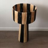 Lamppost in Raphia fine black natural style