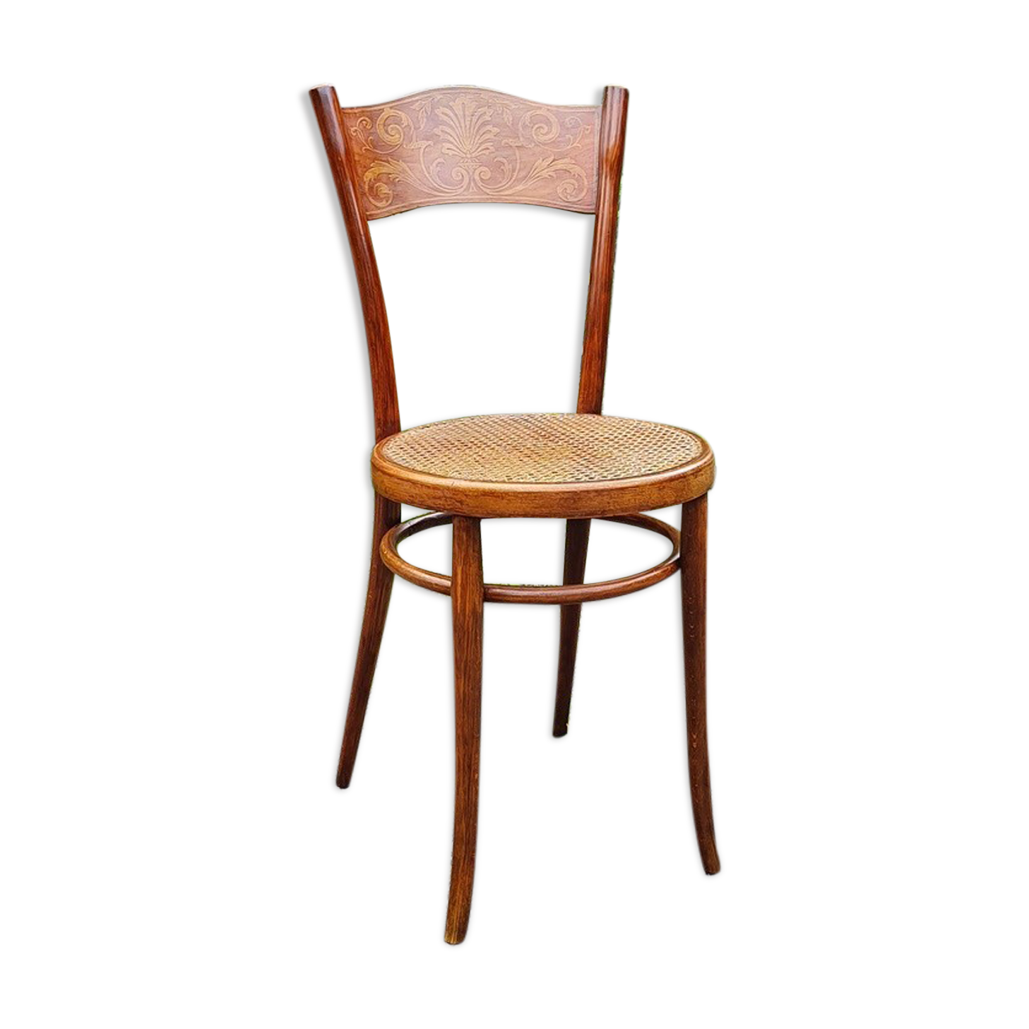 Art Nouveau bistro chair in curved wood