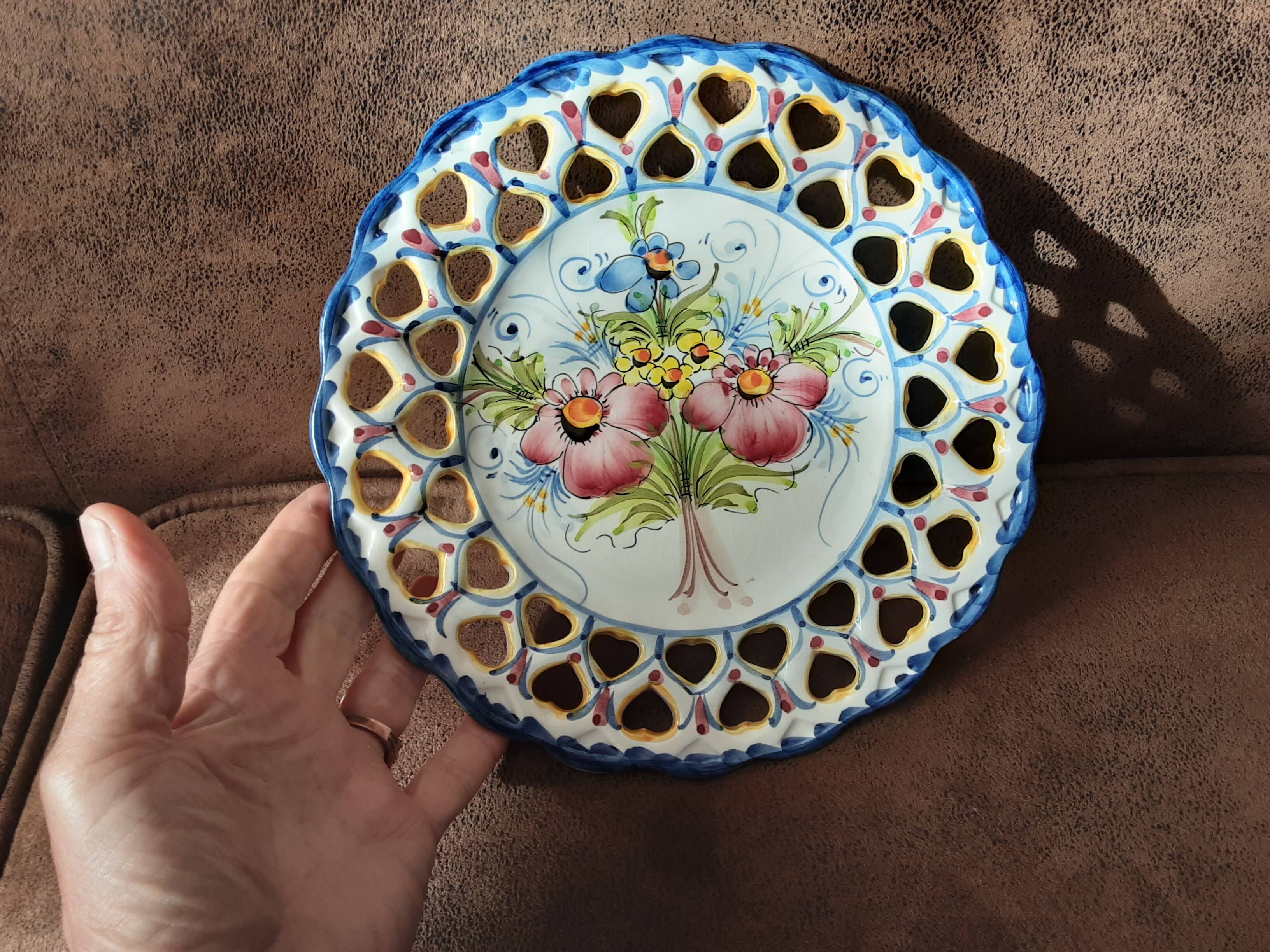 Decorative plate Art faience
