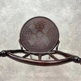 Curved wooden dining chairs by Thonet Mundus