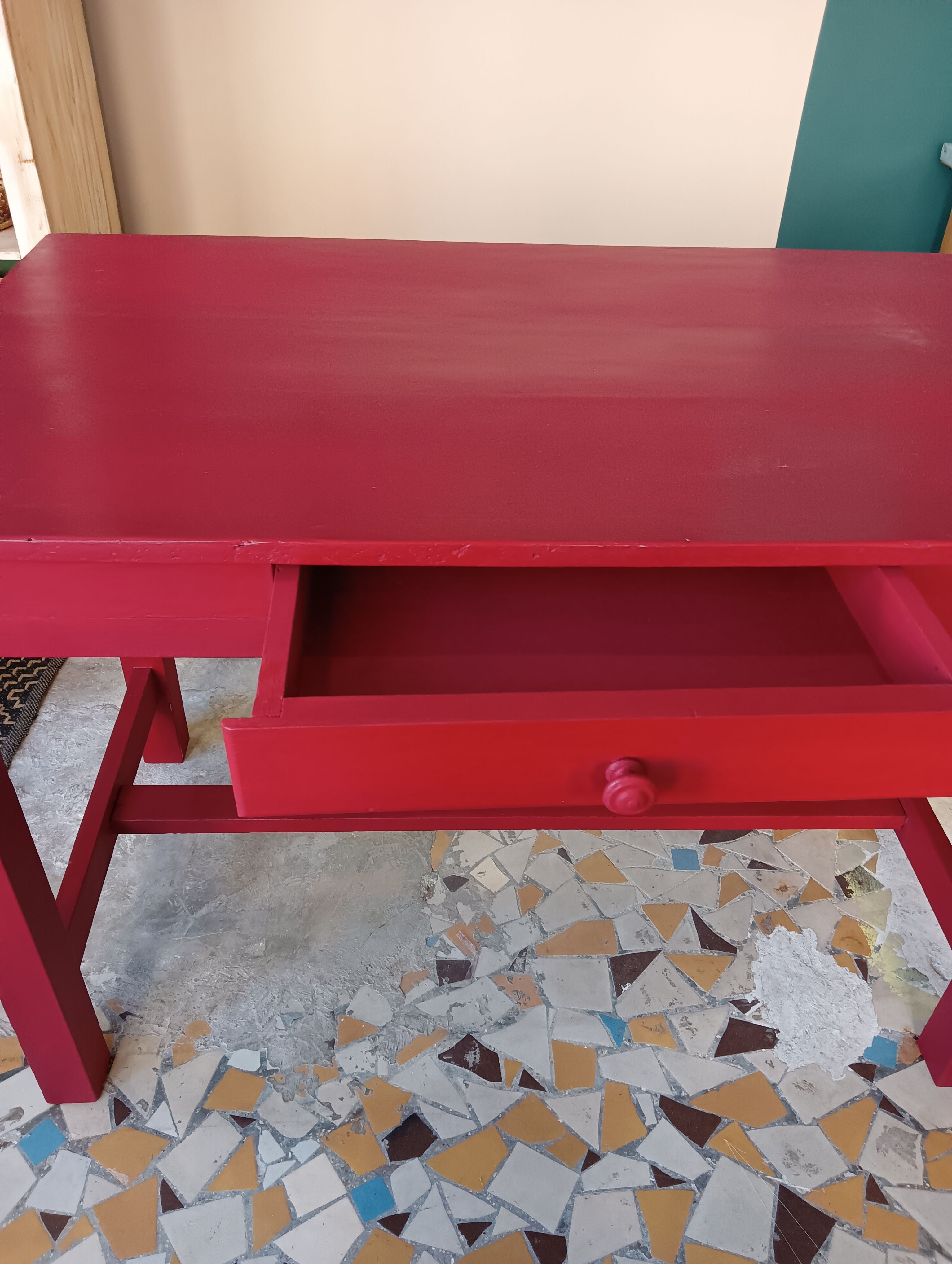 Farm table