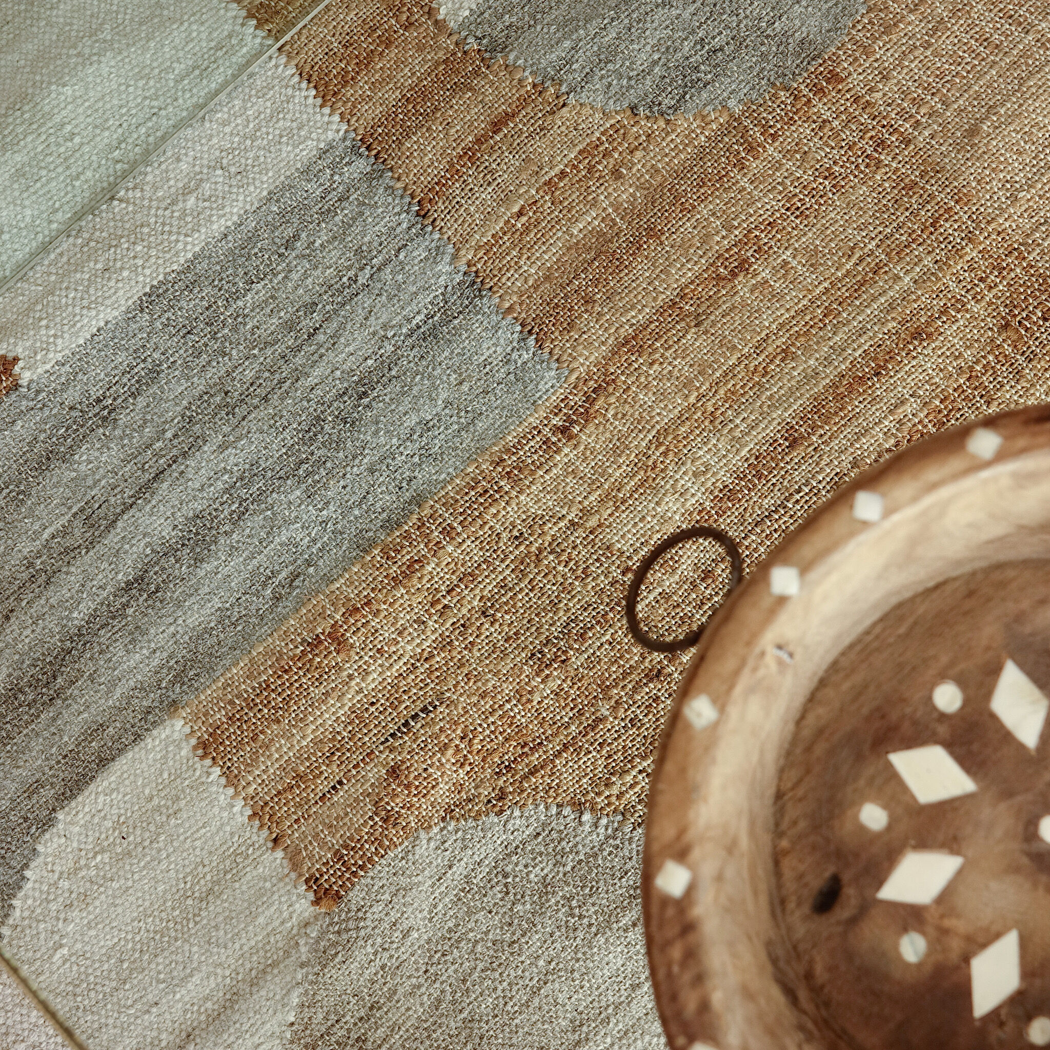 Woven carpet in jute and wool 240x170cm