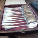 Box of 12 old silver spoons, 18gr 19th century