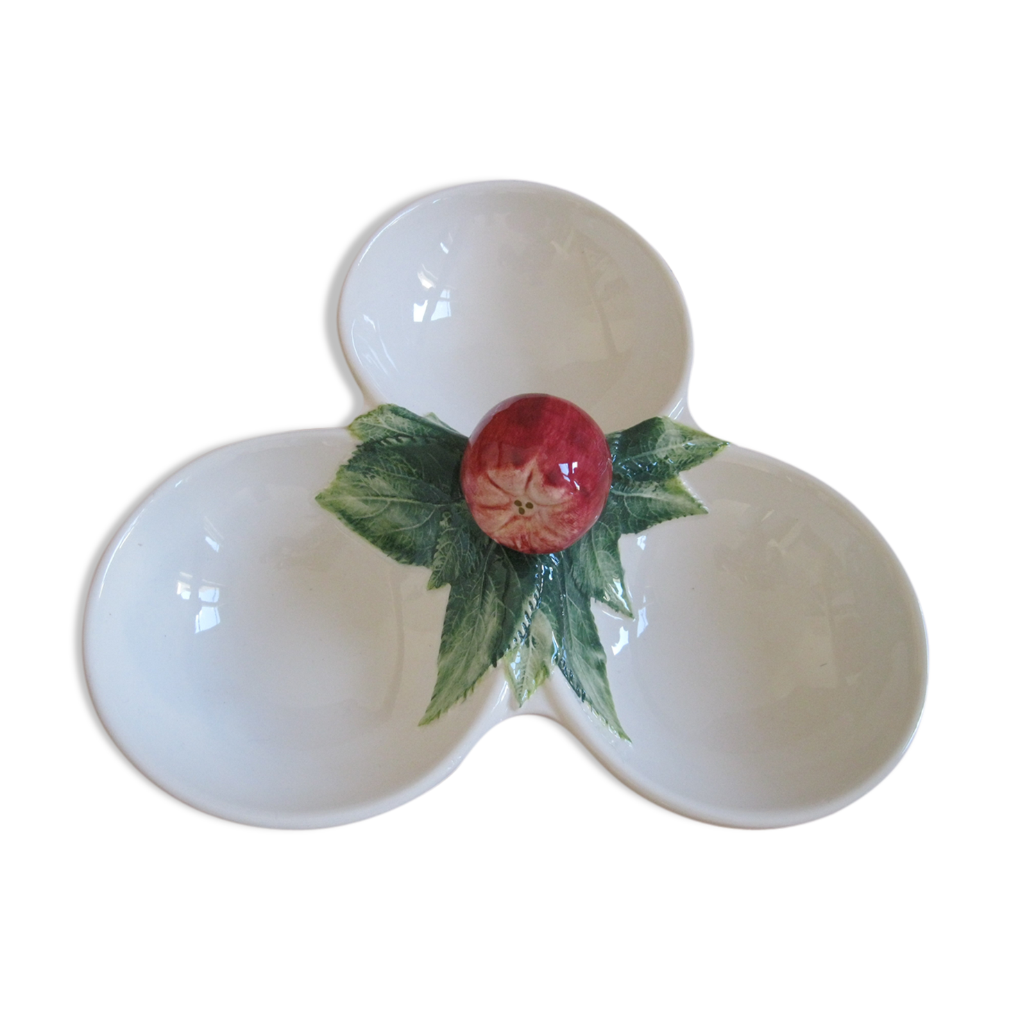 Apple dabbling aperitif dish