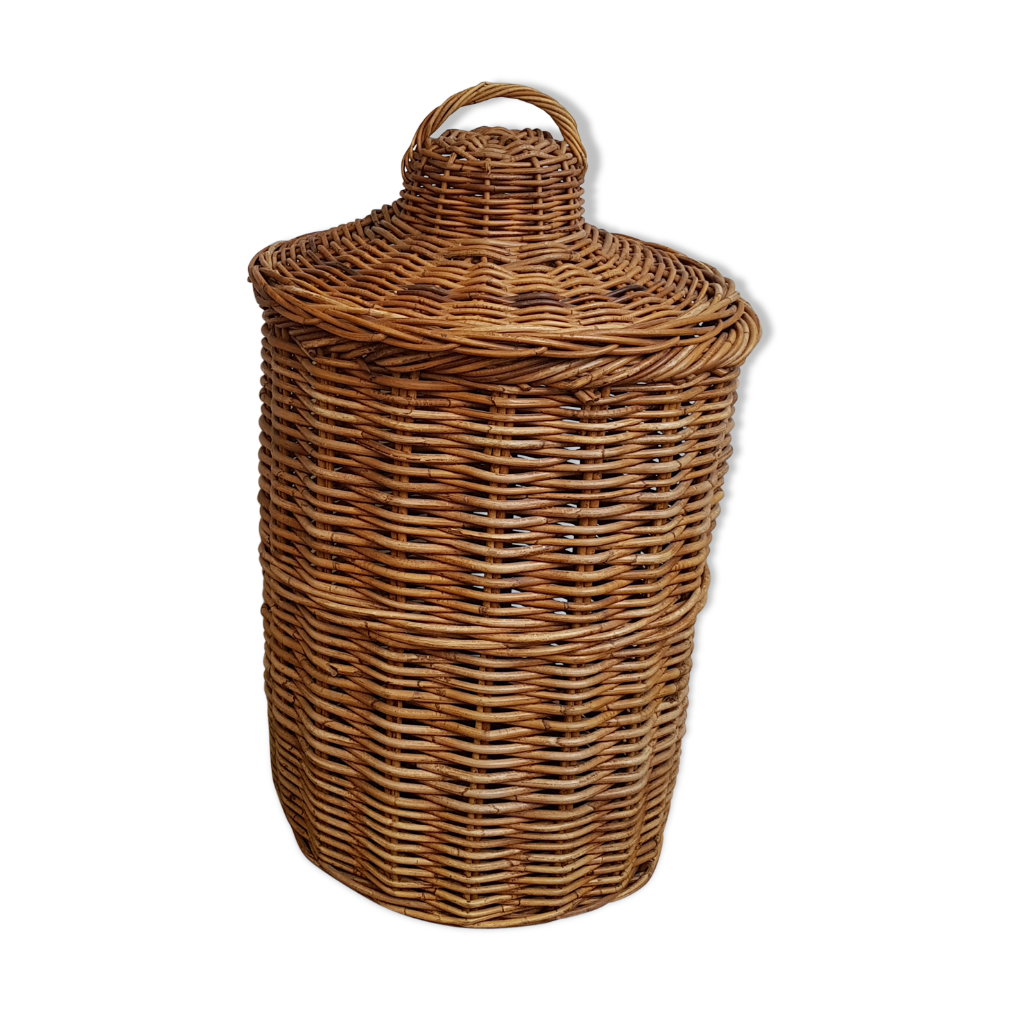 Large basket in vintage rattan 50s