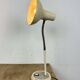 Lampe de table industrielle beige à col de cygne, 1960s