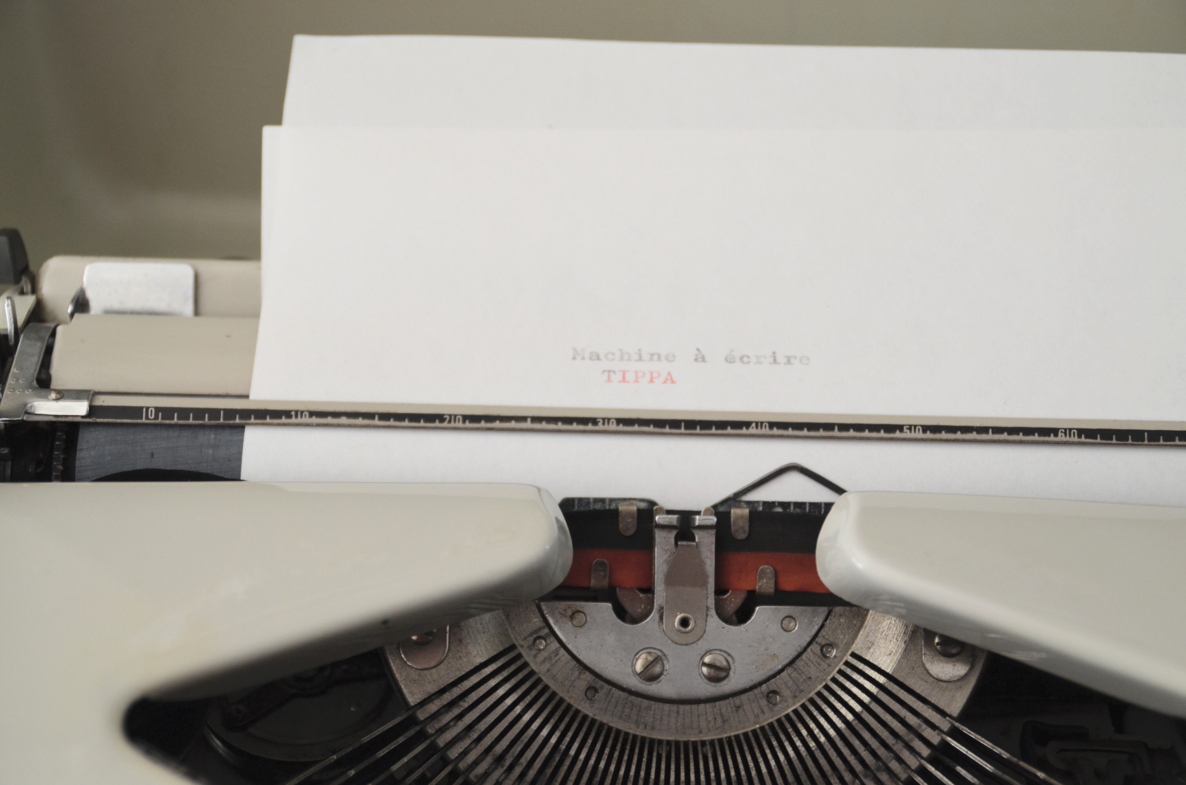 Typewriter portable Triumph "Tippa"