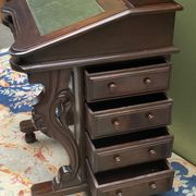 Victorian secretary davenport.