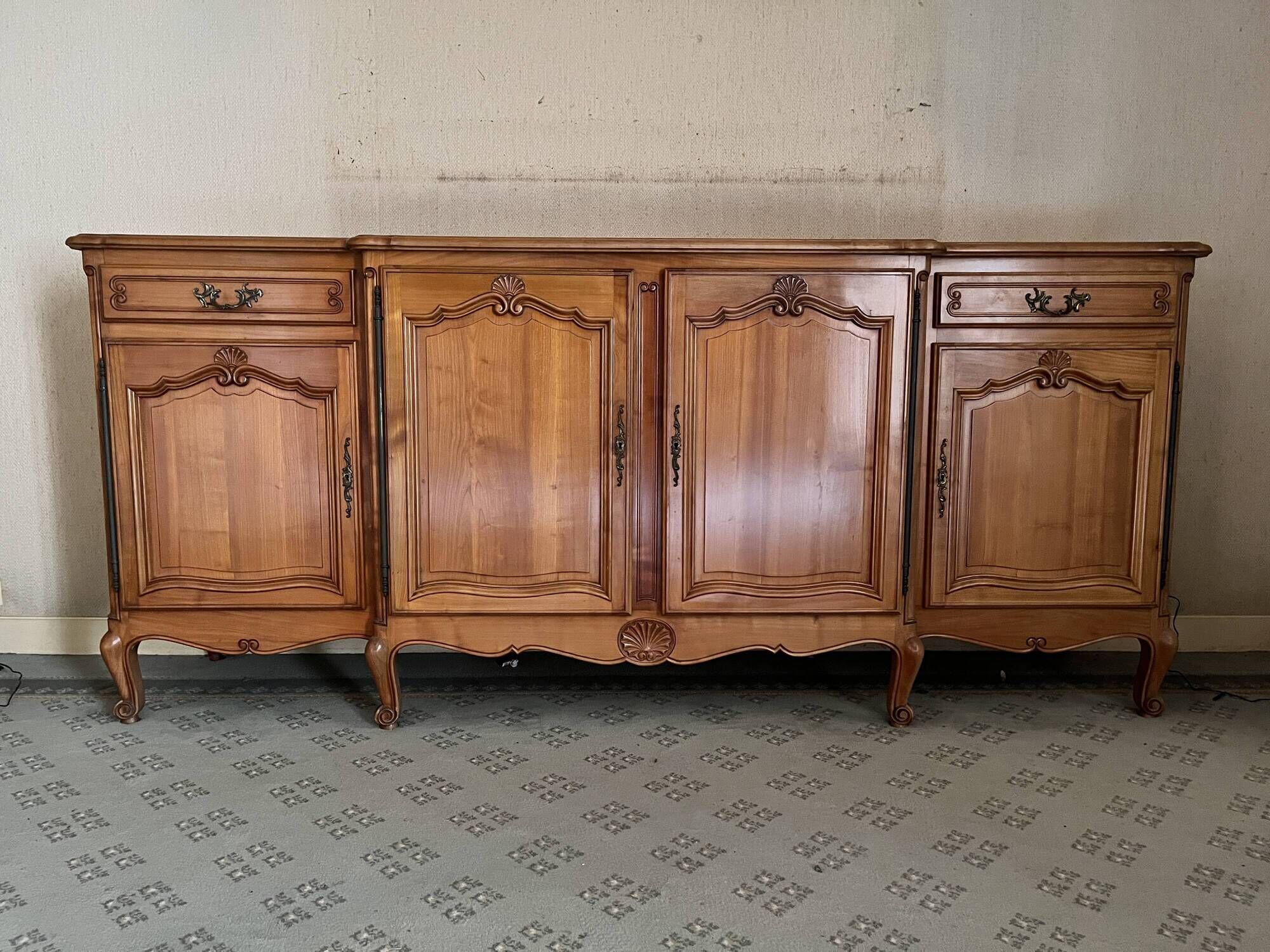 Grand buffet enfilade in Louis XV style in cherry wood – 240 cm
