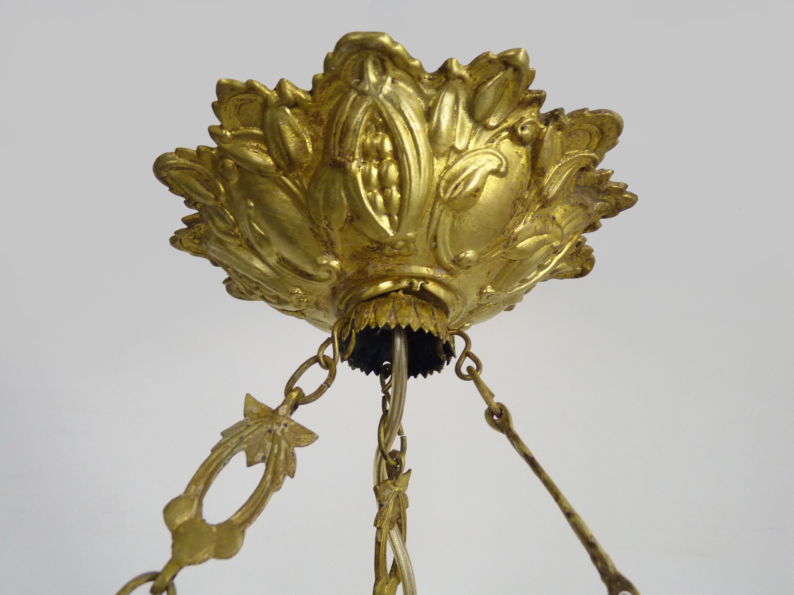Art Deco washbasin suspension Loti Nancy, Delatte, glass paste, floral decoration