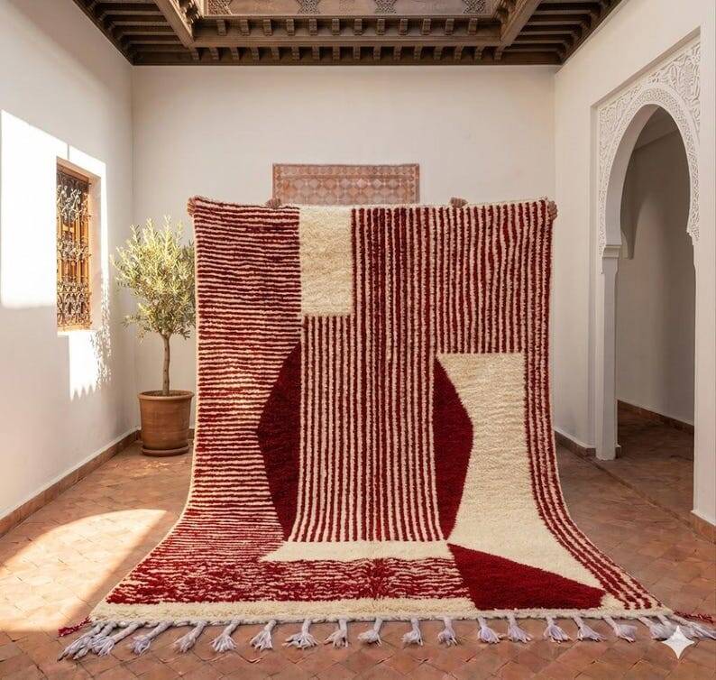 Handmade traditional Moroccan Berber rug size 2/3 m