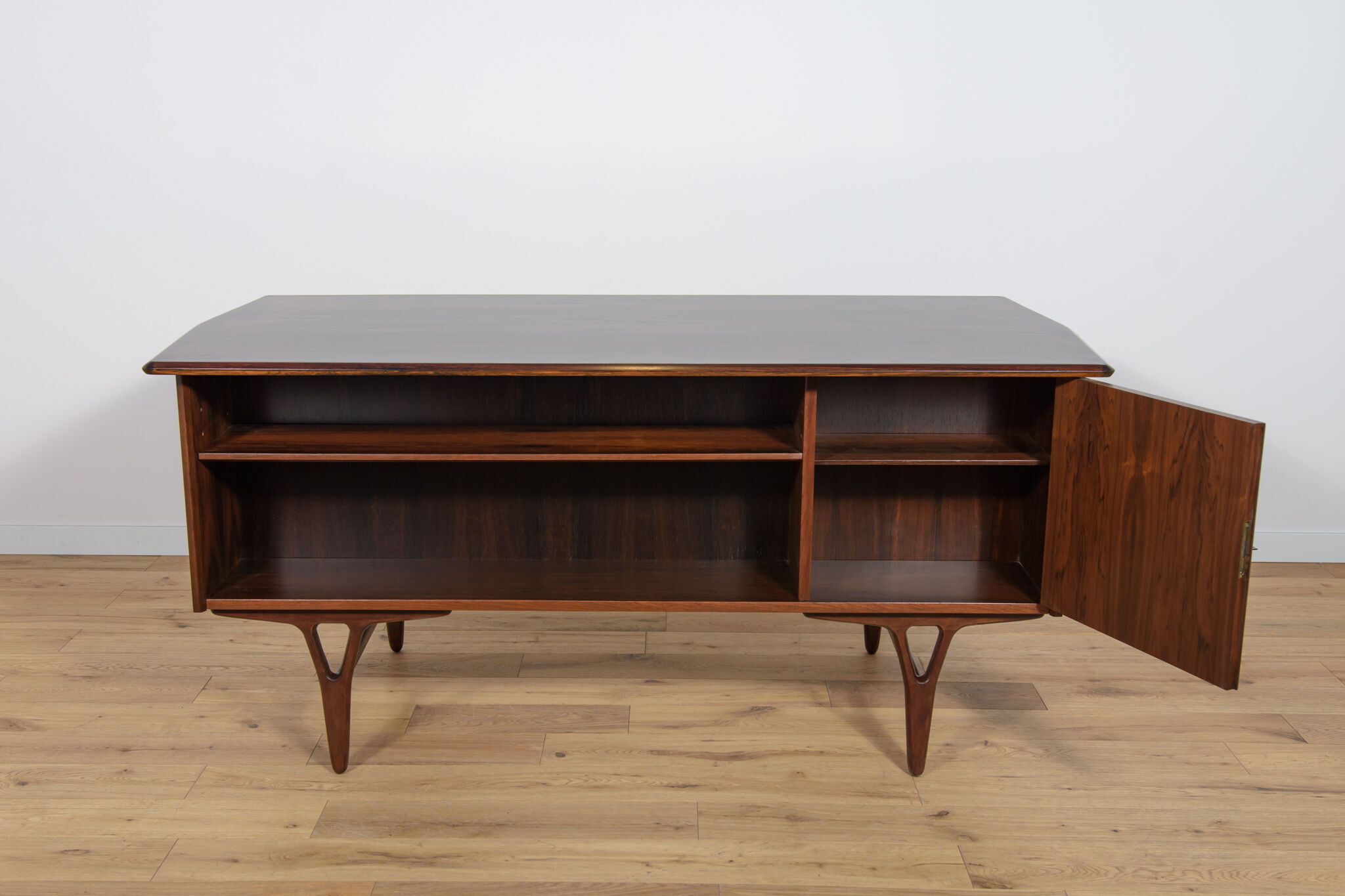 Mid-Century Freestanding Rosewood Desk, 1960s