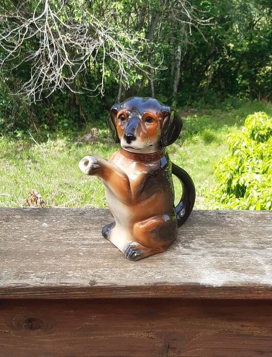 Dog pitcher zoomorphic teapot Cortendorf