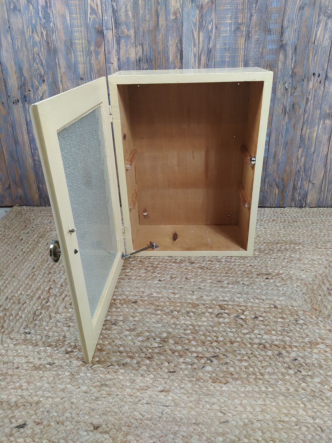 Wall-mounted toilet cabinet