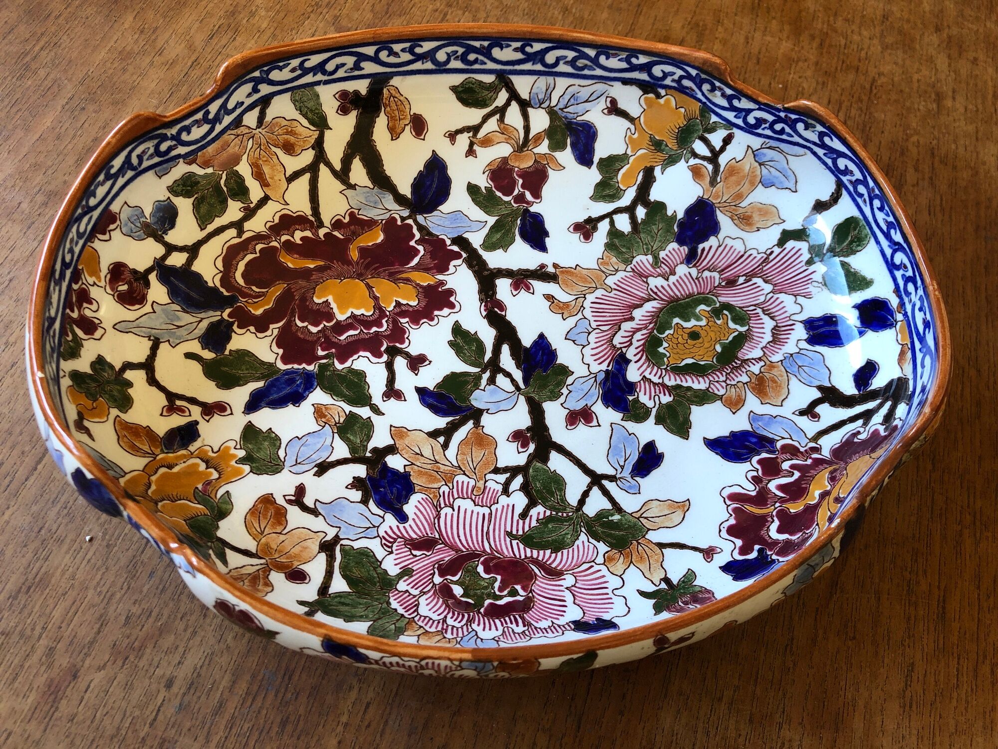 Ceramic hollow dish gien France decoration flowers peony hand painted