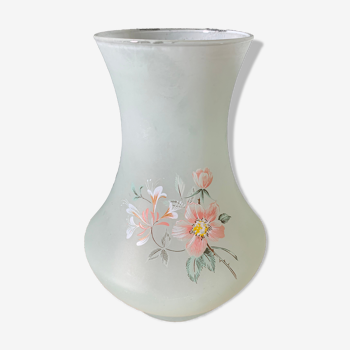 Decorated glass vase