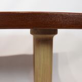 Table basse en teck et chêne conçue par Hans J. Wegner et par Andreas Tuck dans les années 1960