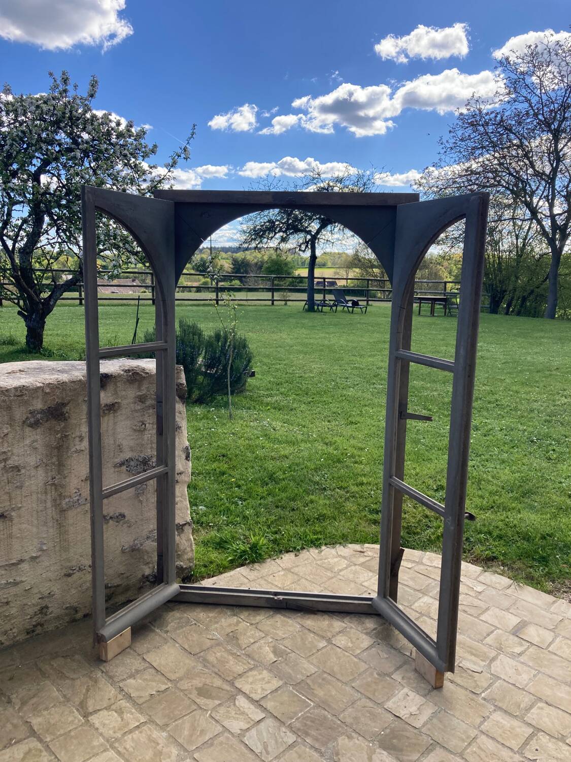 Arched windows in solid oak