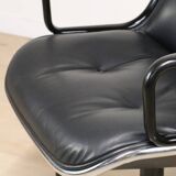 Fauteuil de bureau Charles Pollock édition Knoll en cuir, 1970