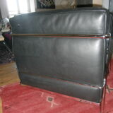 Armchair by Le Corbusier, model LC2 in black leather