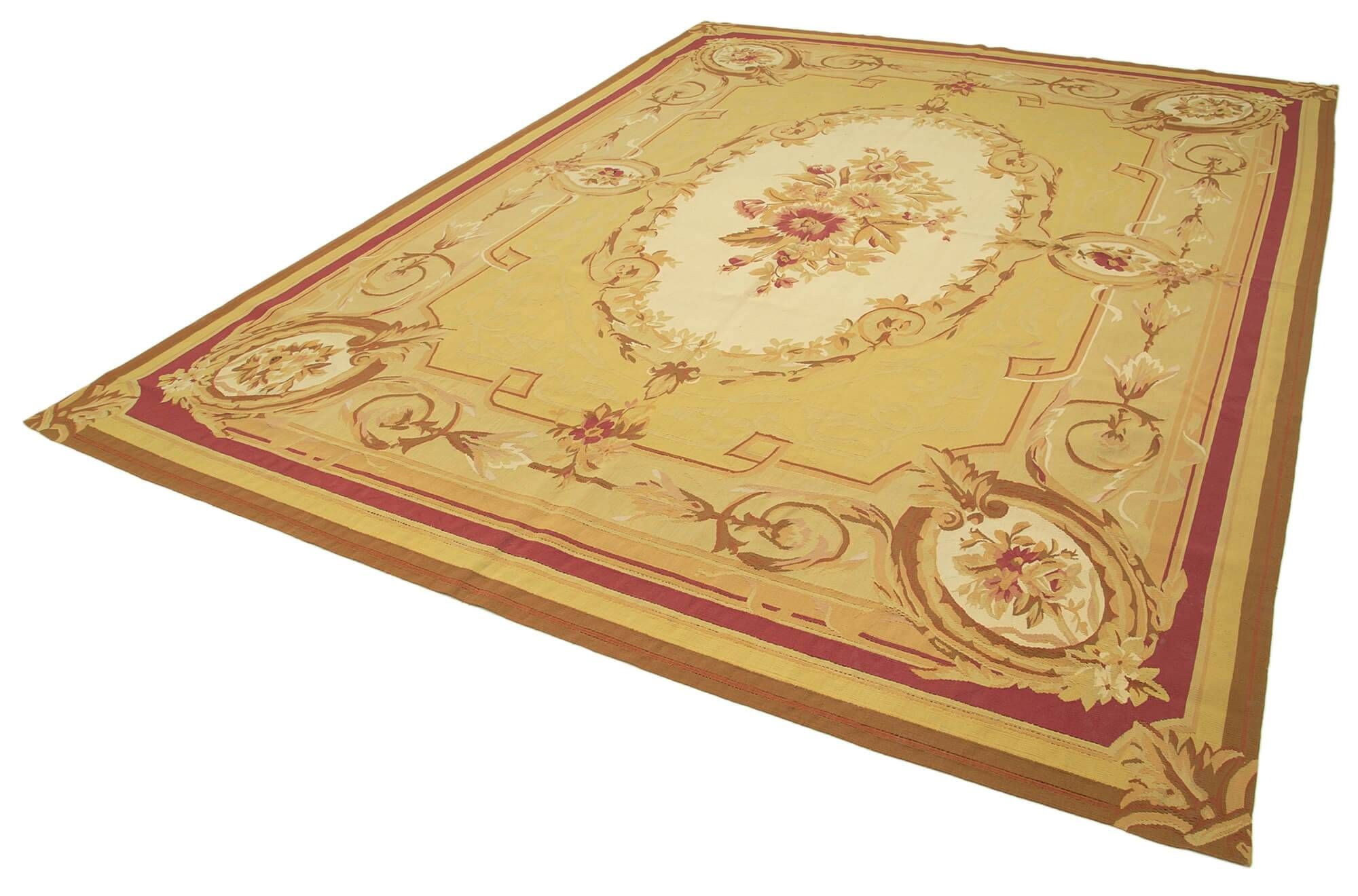 Handmade European Vintage Aubusson Kilim 267 cm x 371 cm