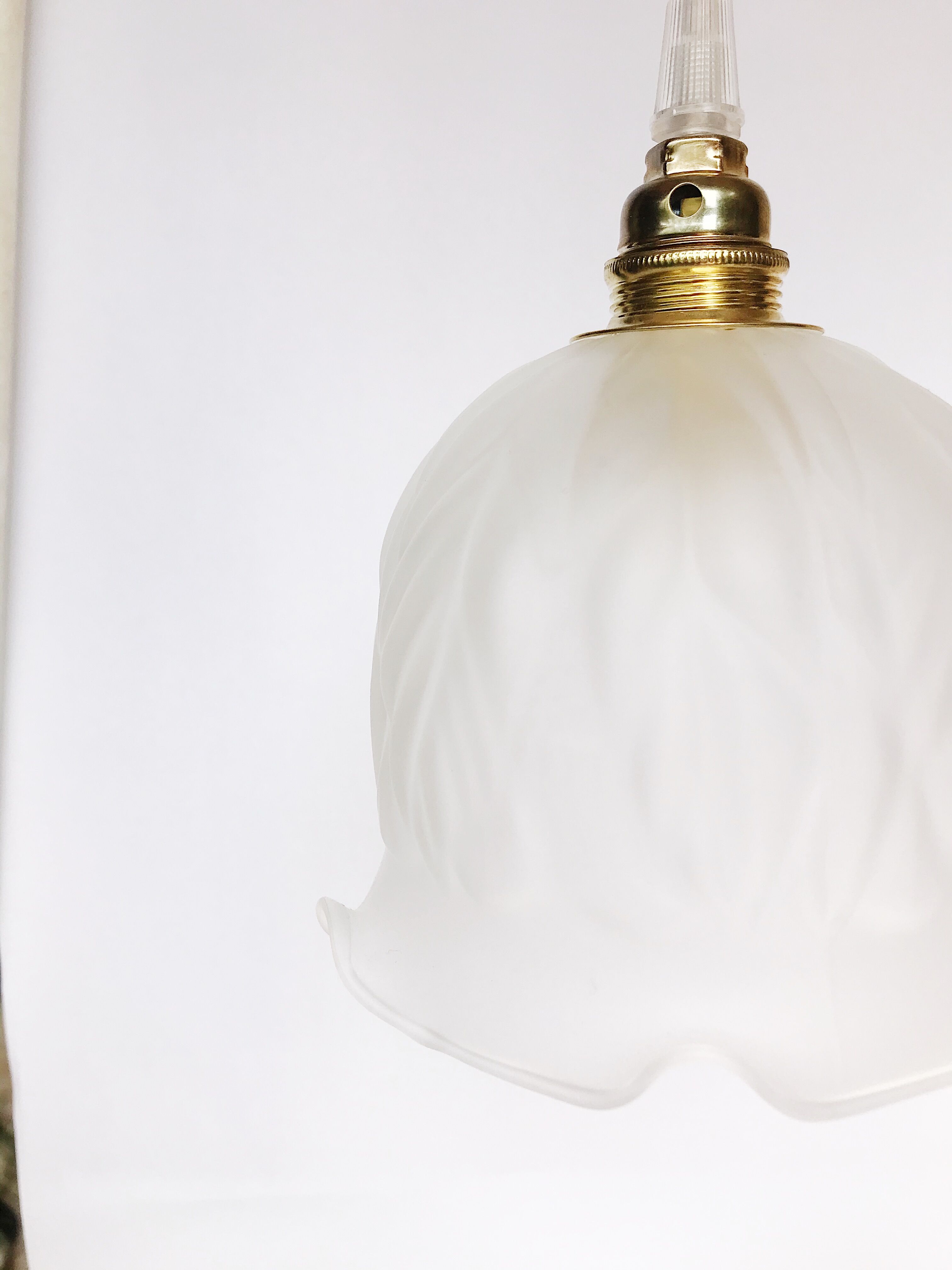 Vintage walkman lamp globe art deco satin molded glass