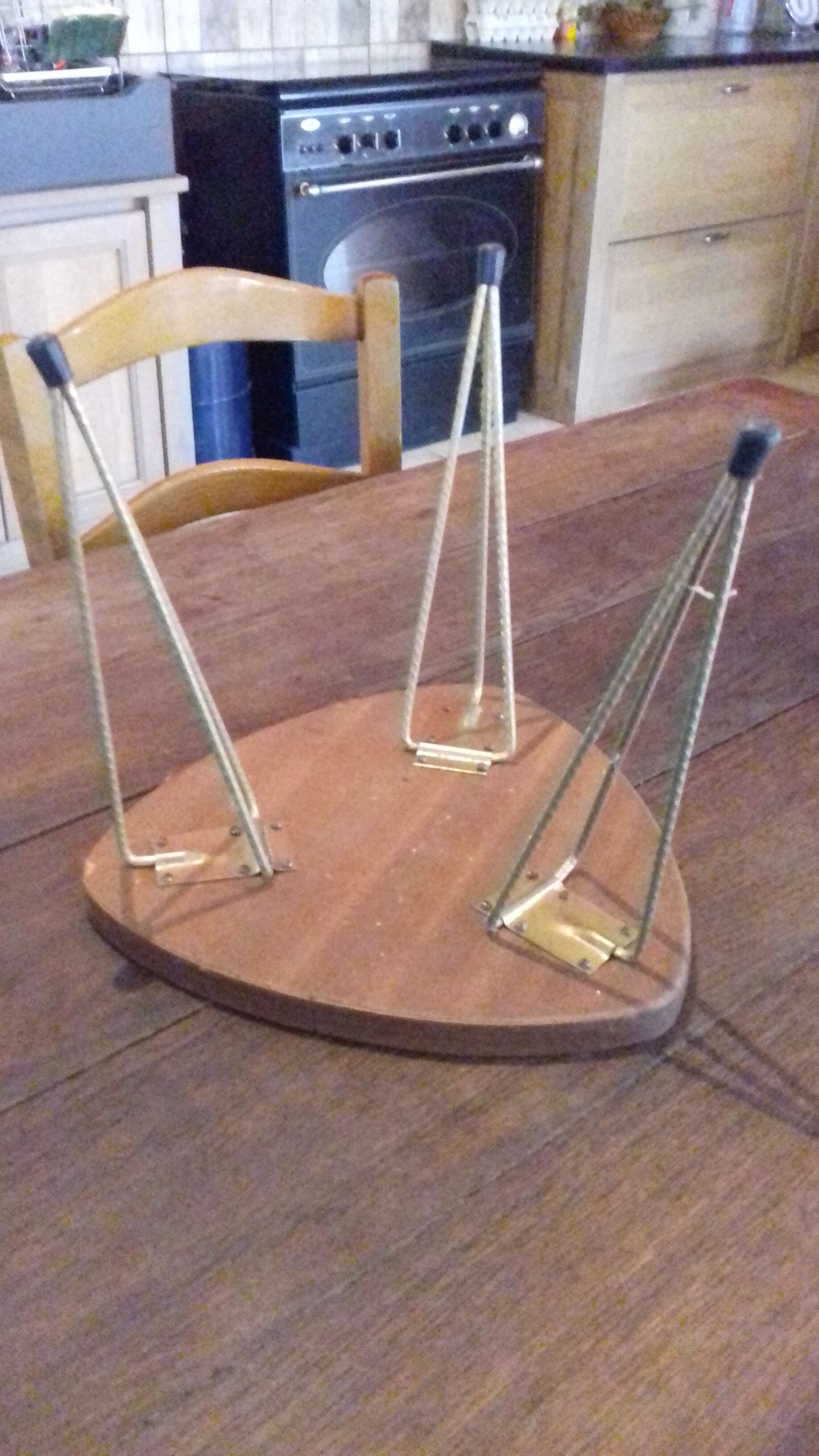 Sellette or plant door