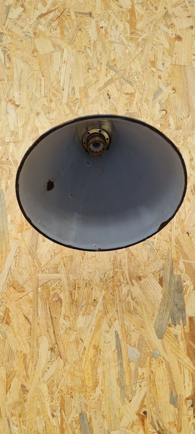 Vintage wall lamp in enamelled sheet metal