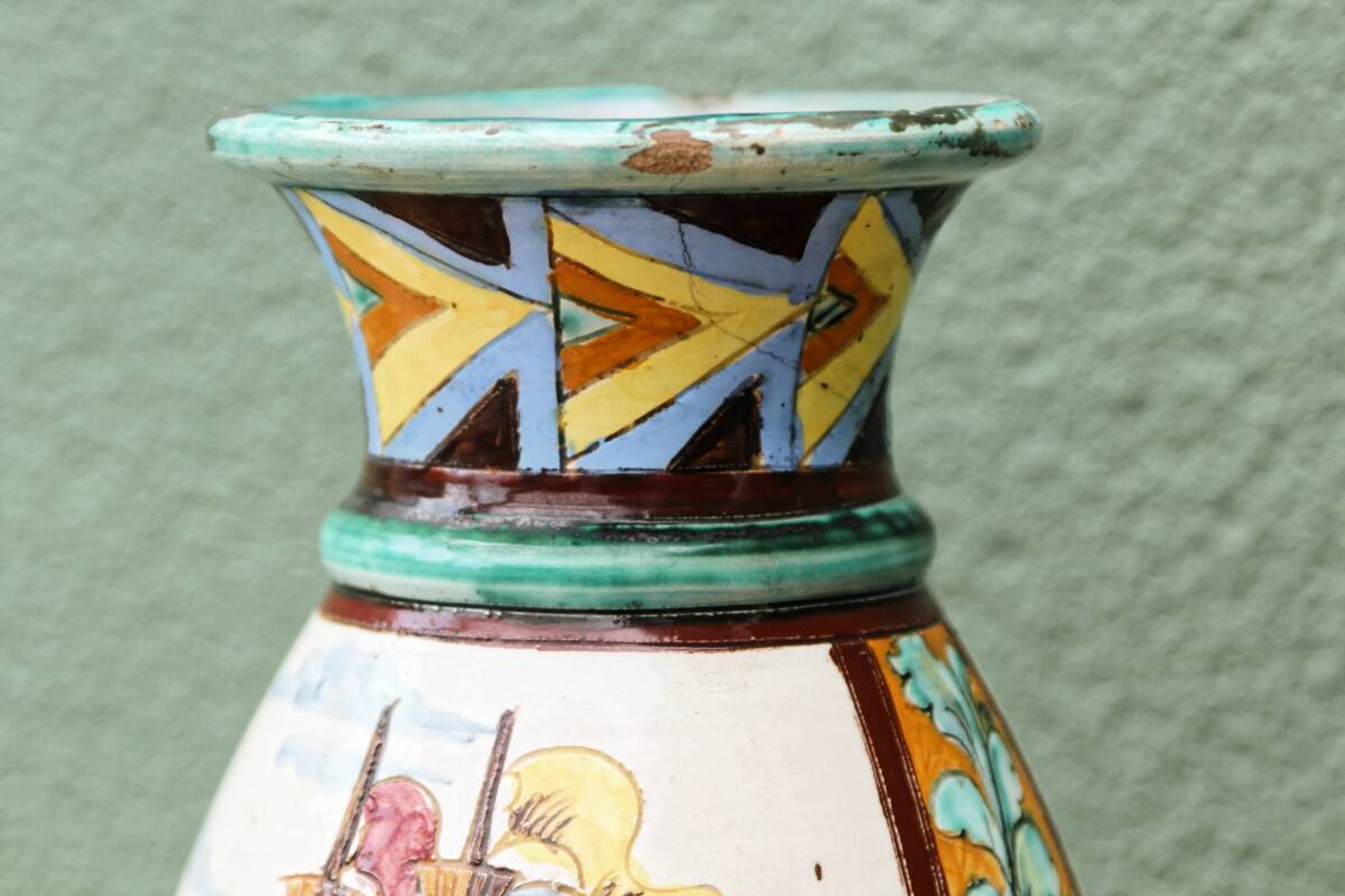 Vase en majolique italienne de Perugia, bateaux