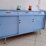 Buffet kitchen low blue formica