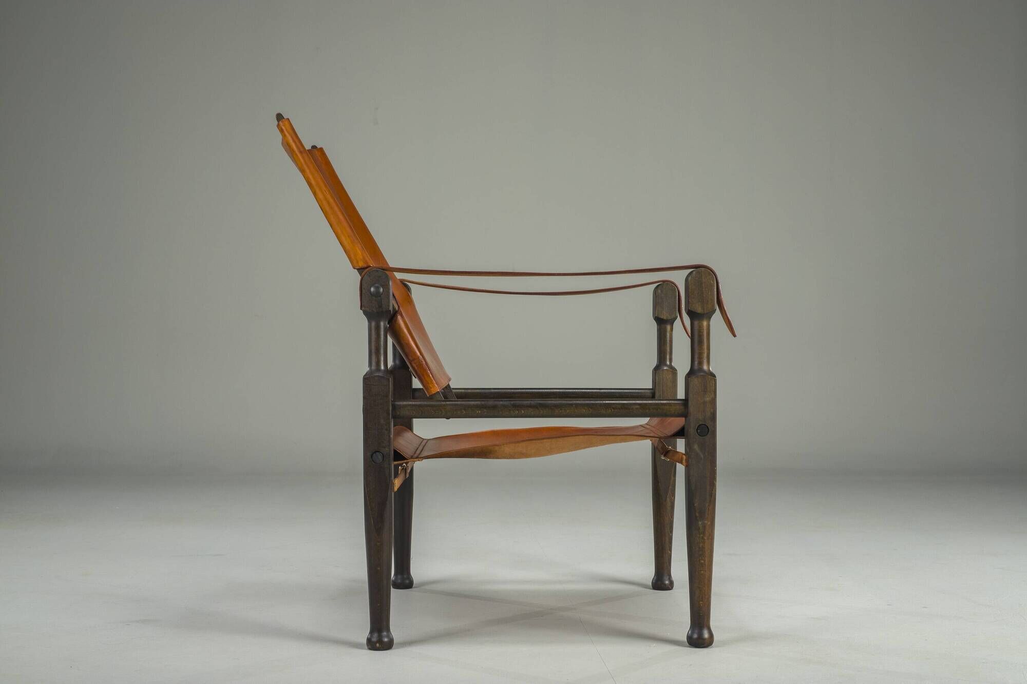 Swiss Leather Safari Chair attributed to Wilhelm Kienzle for Wohnbedarf
