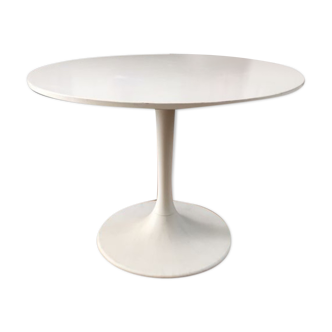 White tulip table