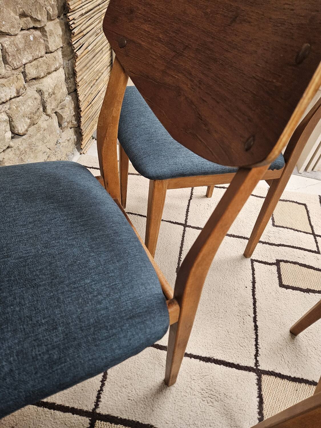5 Scandinavian chairs