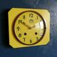 Horloge formica vintage pendule murale silencieuse "FFR Jaune d'or "